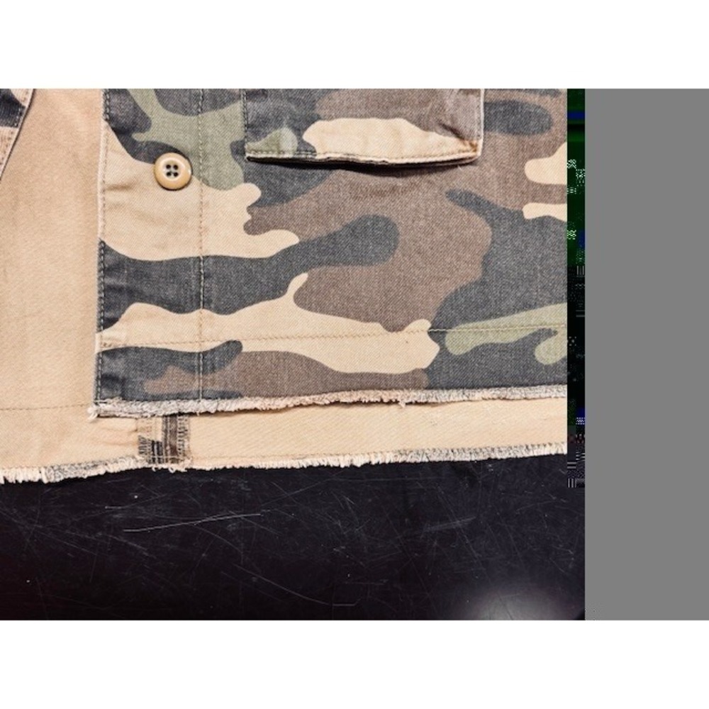 Bershka Camo Utility Jacket Cropped Distressed Raw Hem Small Grunge Casual Edgy - Picture 16 of 16